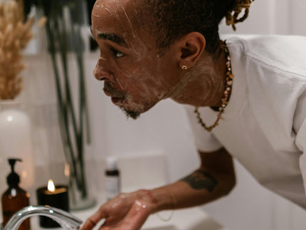 Hautpflege für Männer: Tipps und Routinen für gesunde Haut